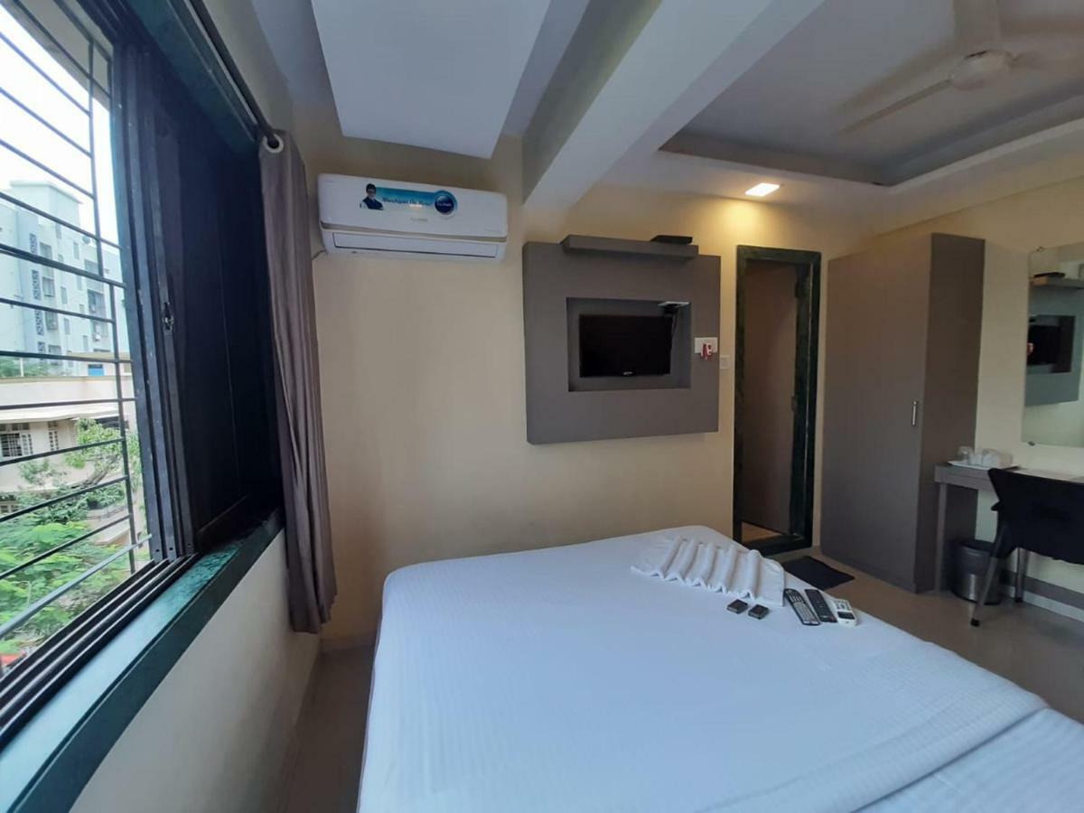 מומביי Hotel Royal Comfort מראה חיצוני תמונה